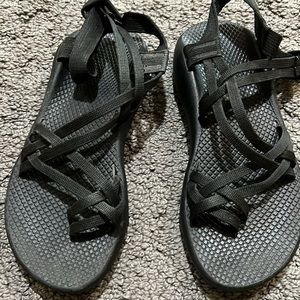 Women’s Chaco size 8. Used but great shape.